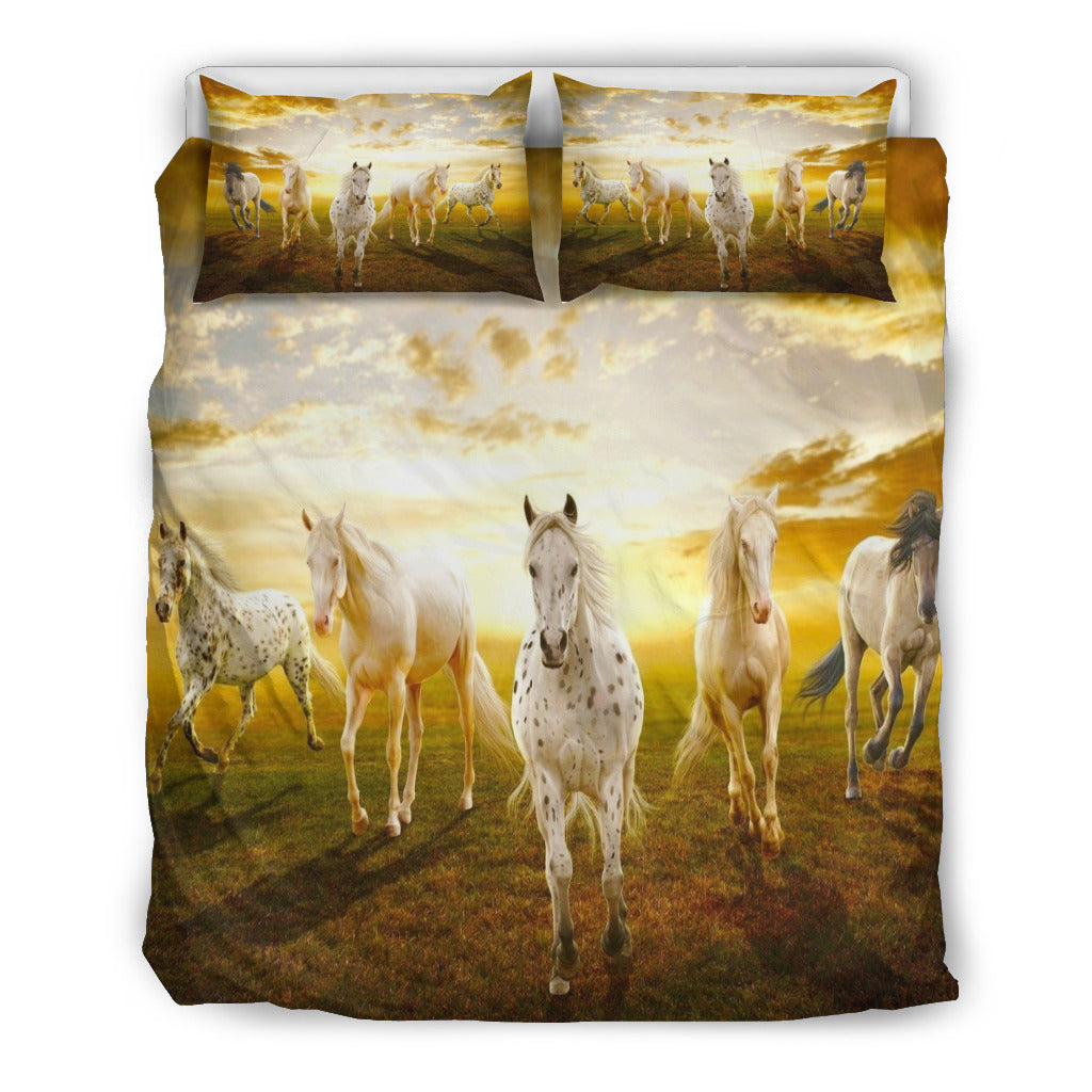 LOVE WHITE HORSE - HORSE FAN BEDDING SET